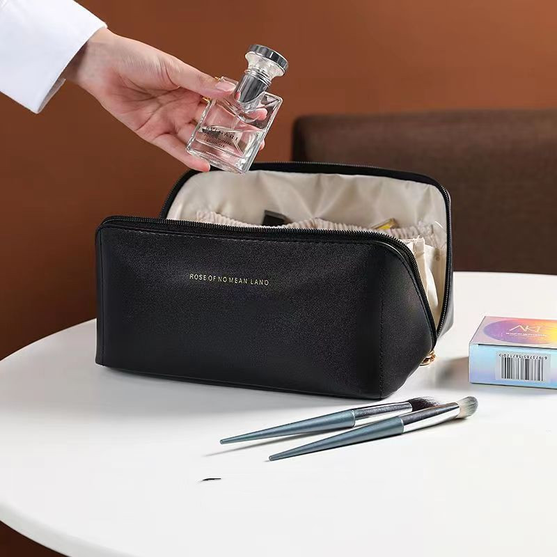 Travel Cosmetic Bag Large Capacity Multifunction Travel Cosmetic Bag Women Toiletries Organizer Female Storage Make Up Case Tool — photo 8
