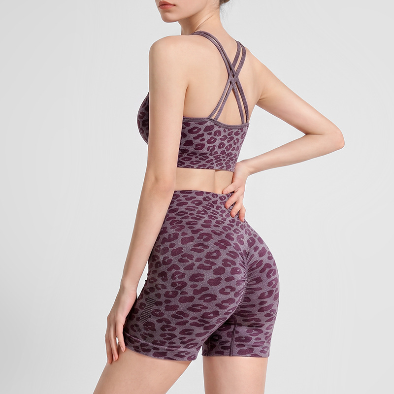 Dopamine Yoga Outfit Set  Back Friendly Yoga Tank Top With Built In Bra Pads High Waisted Tummy Control Yoga Shorts With Butt Lifting Effect — photo 4