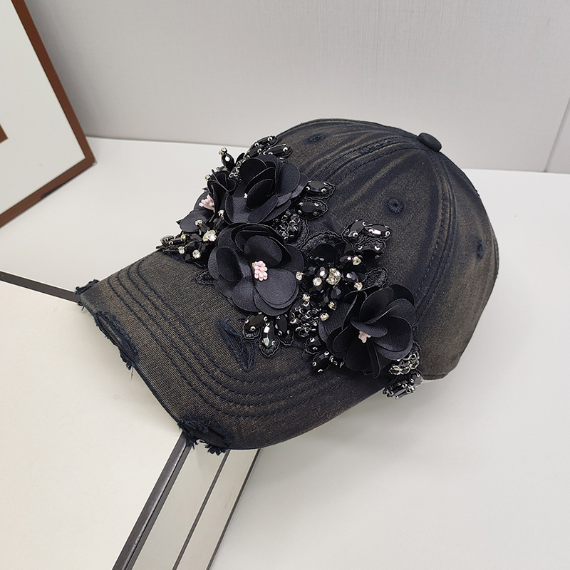 Fashion Colorful Sequin Rhinestones Sun Protection Light Luxury Peaked Cap — photo 6