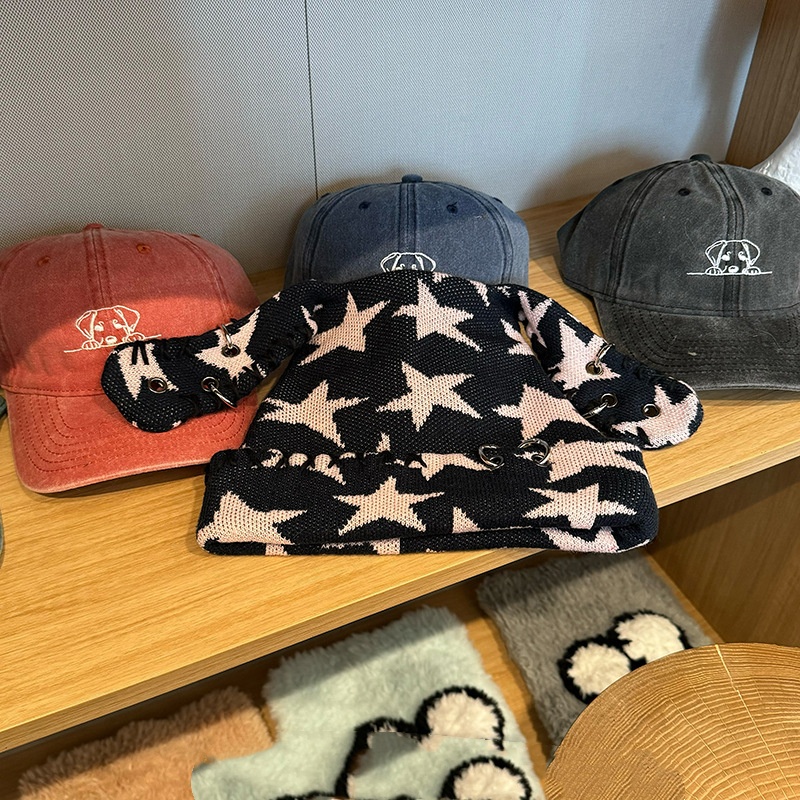 Yabifeng Metal Hoop Star Rabbit Ear Knitted Hat — photo 4