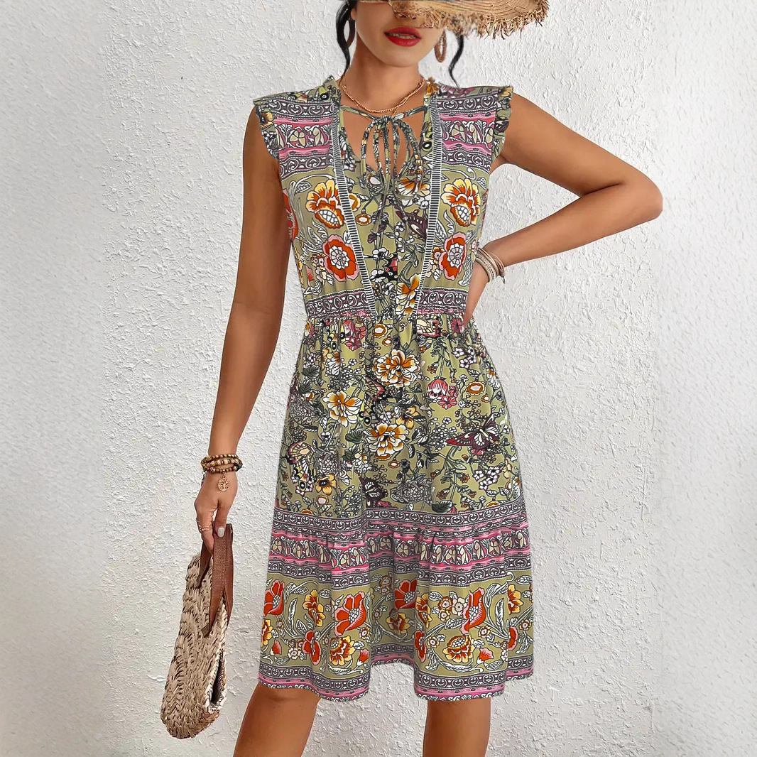 Elegant Printed Dress With Chic Flared Sleeves, Long-length Design — photo 6
