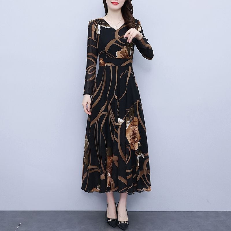 Womens Fashionable Plus-Size Dress With Pockets — photo 3