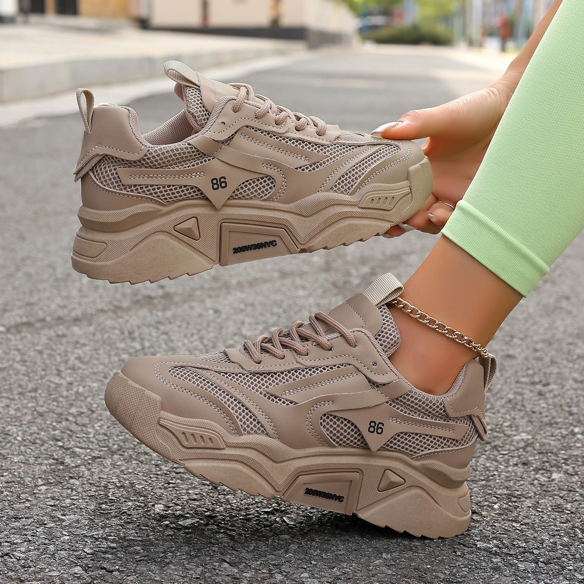 Womens Mesh Fashionable Breathable Casual Sneakers — photo 4