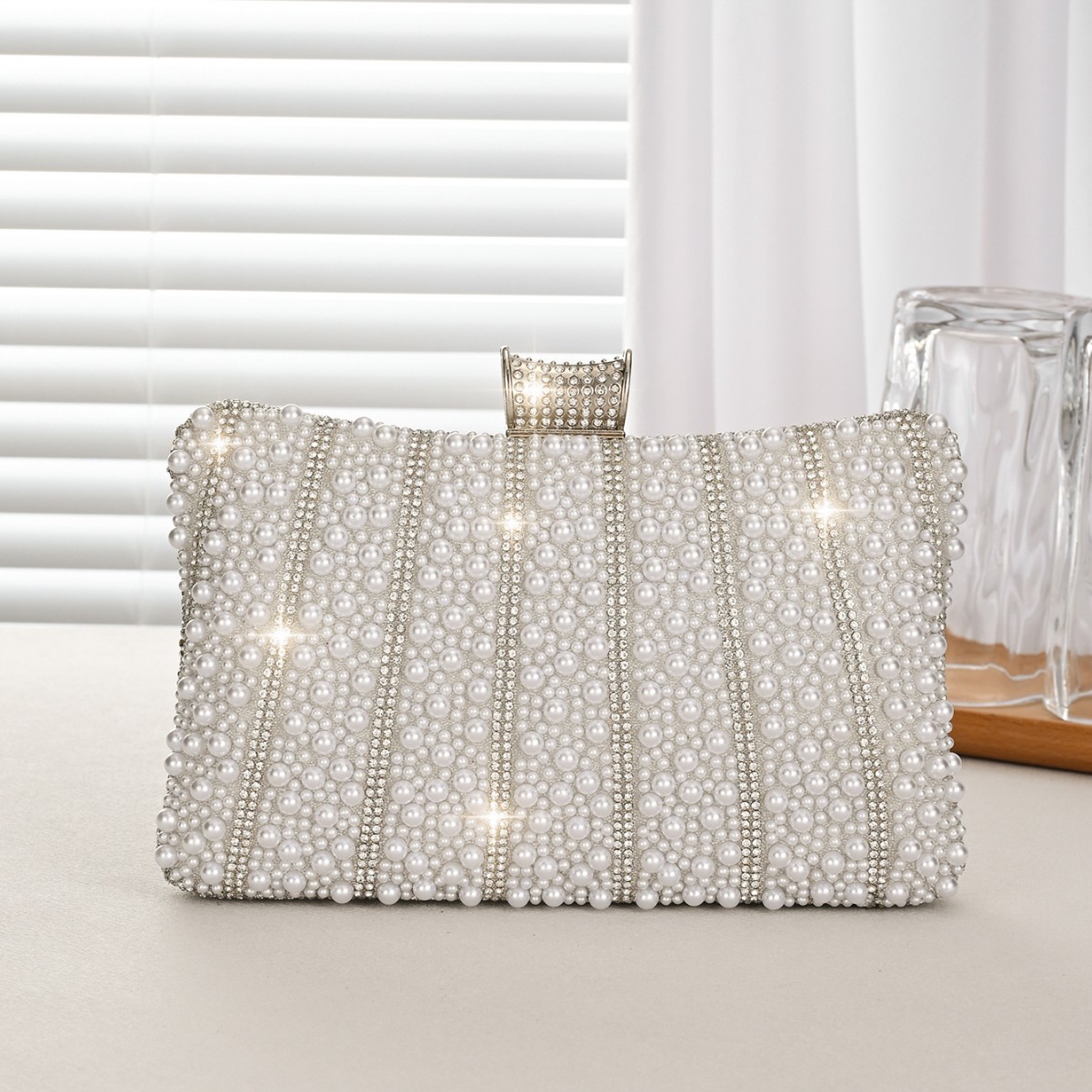 Pearl-embellished Diamond-studded Womens Chain Tote Crossbody Bag